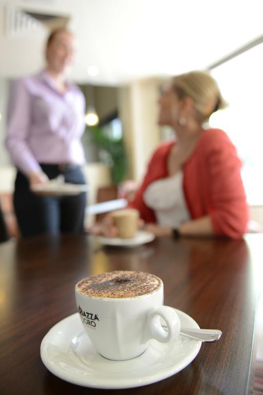 Ibis Styles Adelaide Grosvenor Hotell Eksteriør bilde
